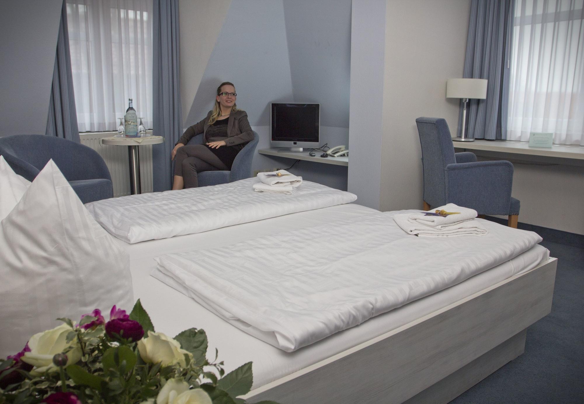 Hotel Am Alten Strom Rostock Ngoại thất bức ảnh