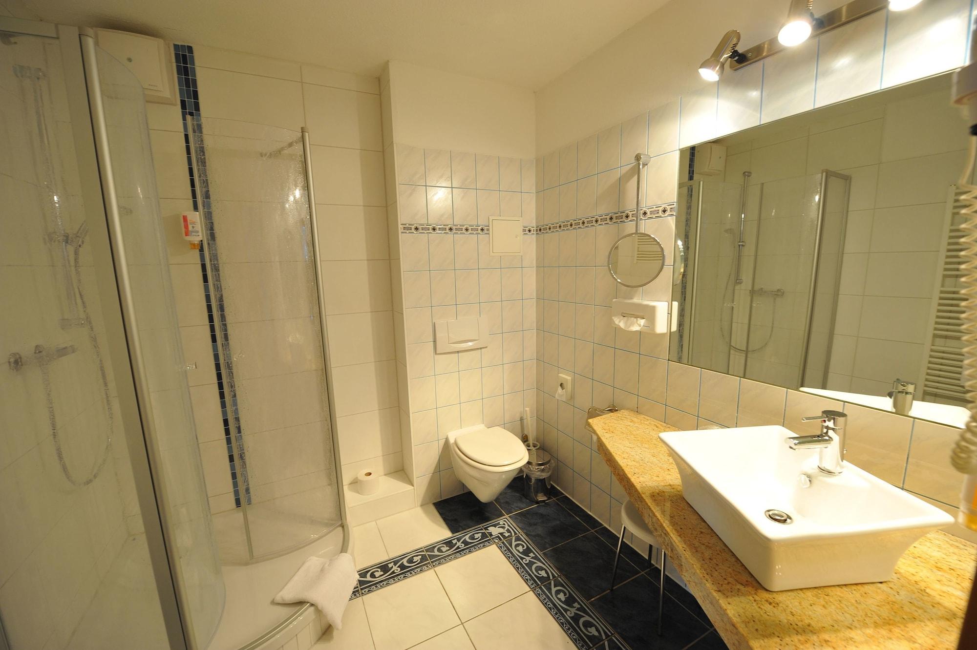 Hotel Am Alten Strom Rostock Ngoại thất bức ảnh