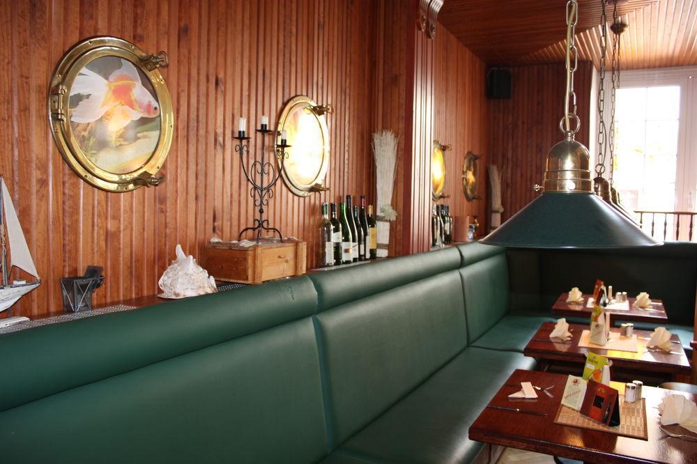 Hotel Am Alten Strom Rostock Ngoại thất bức ảnh