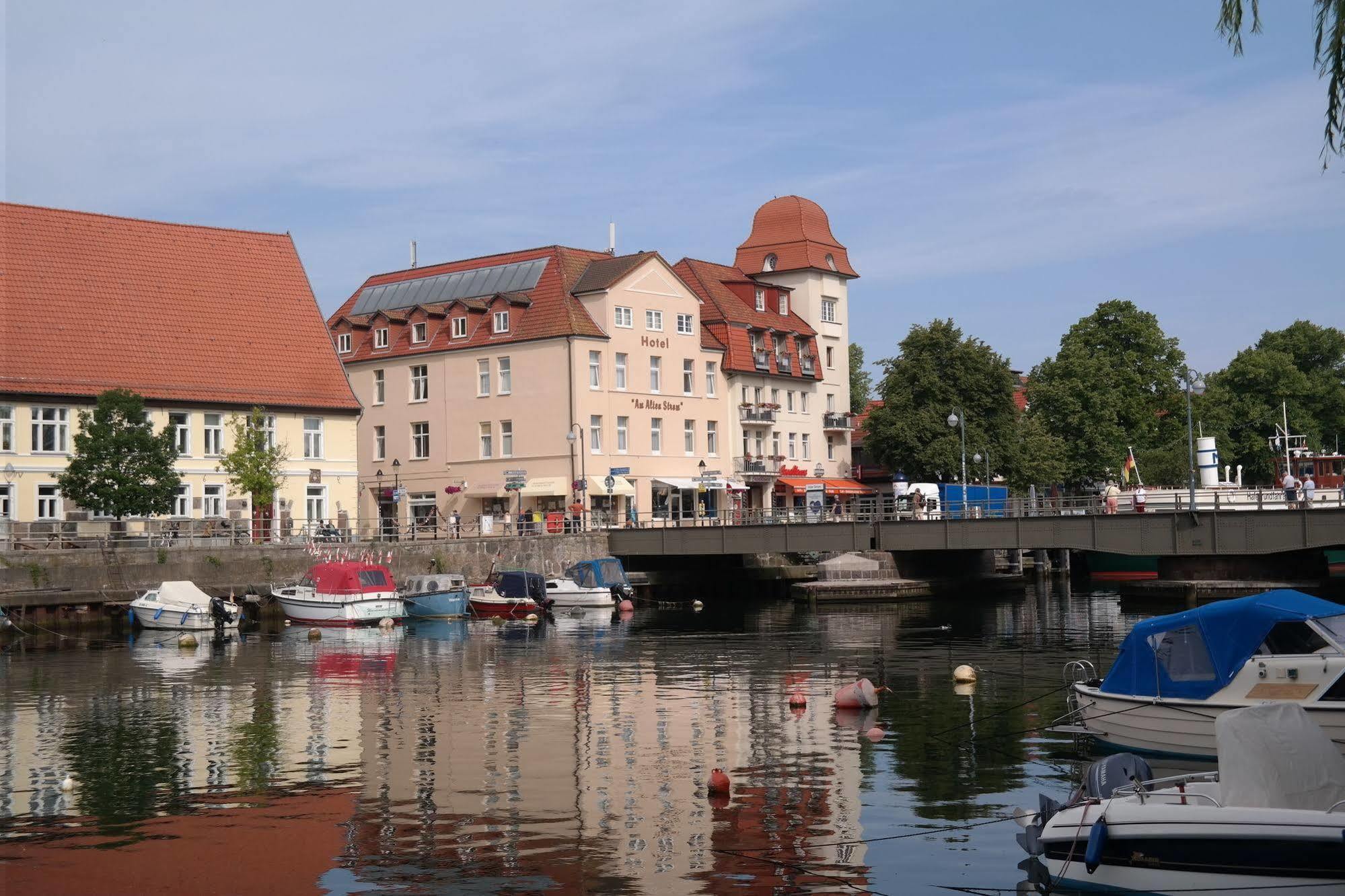 Hotel Am Alten Strom Rostock Ngoại thất bức ảnh