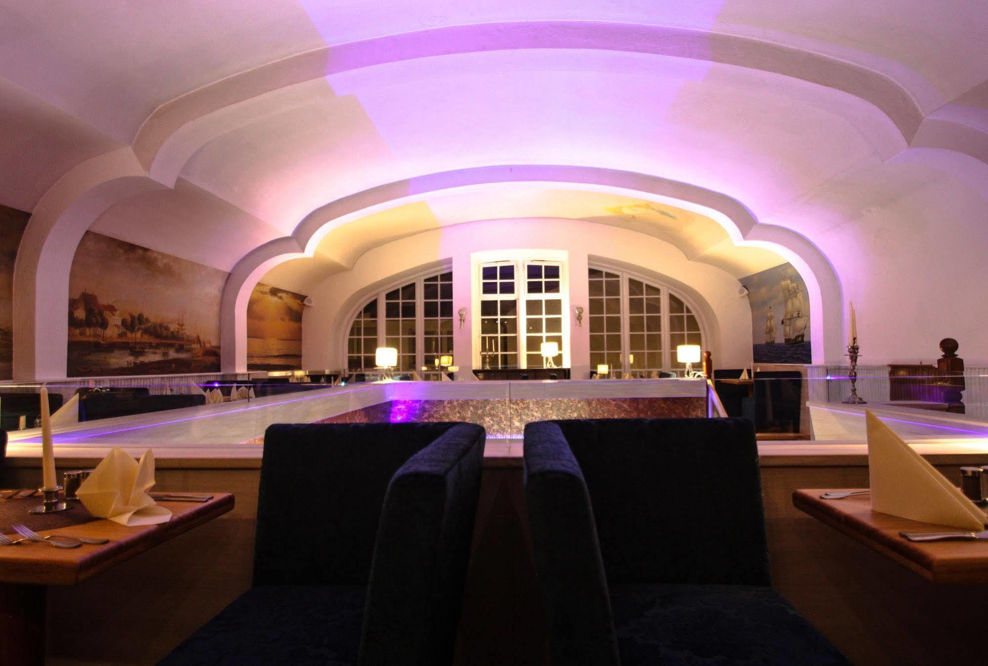 Hotel Am Alten Strom Rostock Ngoại thất bức ảnh